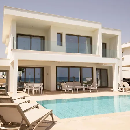 Phaedrus Living: Serenity Waves No.2 *