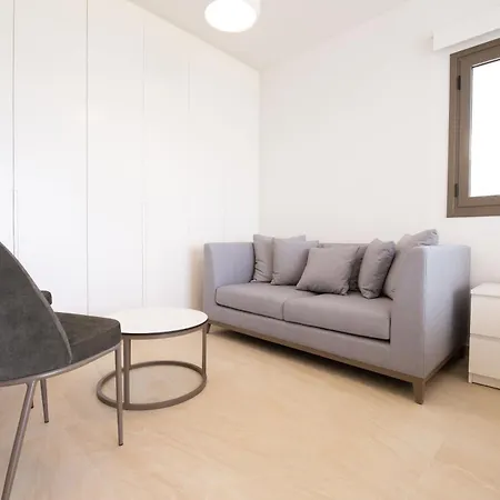 Phaedrus Living: Serenity Waves No.2 Larnaca