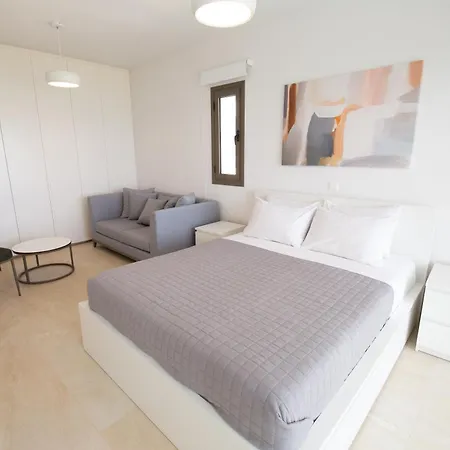 Phaedrus Living: Serenity Waves No.2 Villa